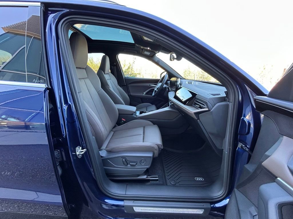 New 2025 Audi Q5 Premium Plus image 39
