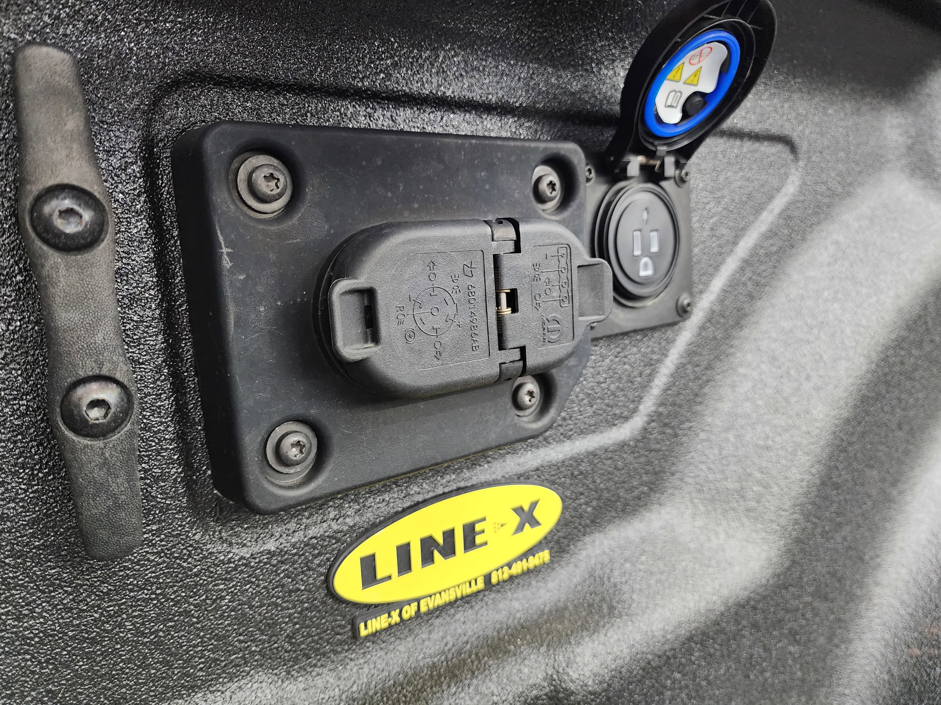 Used 2021 RAM 3500 Big Horn w/ Level B Equipment Group image 33