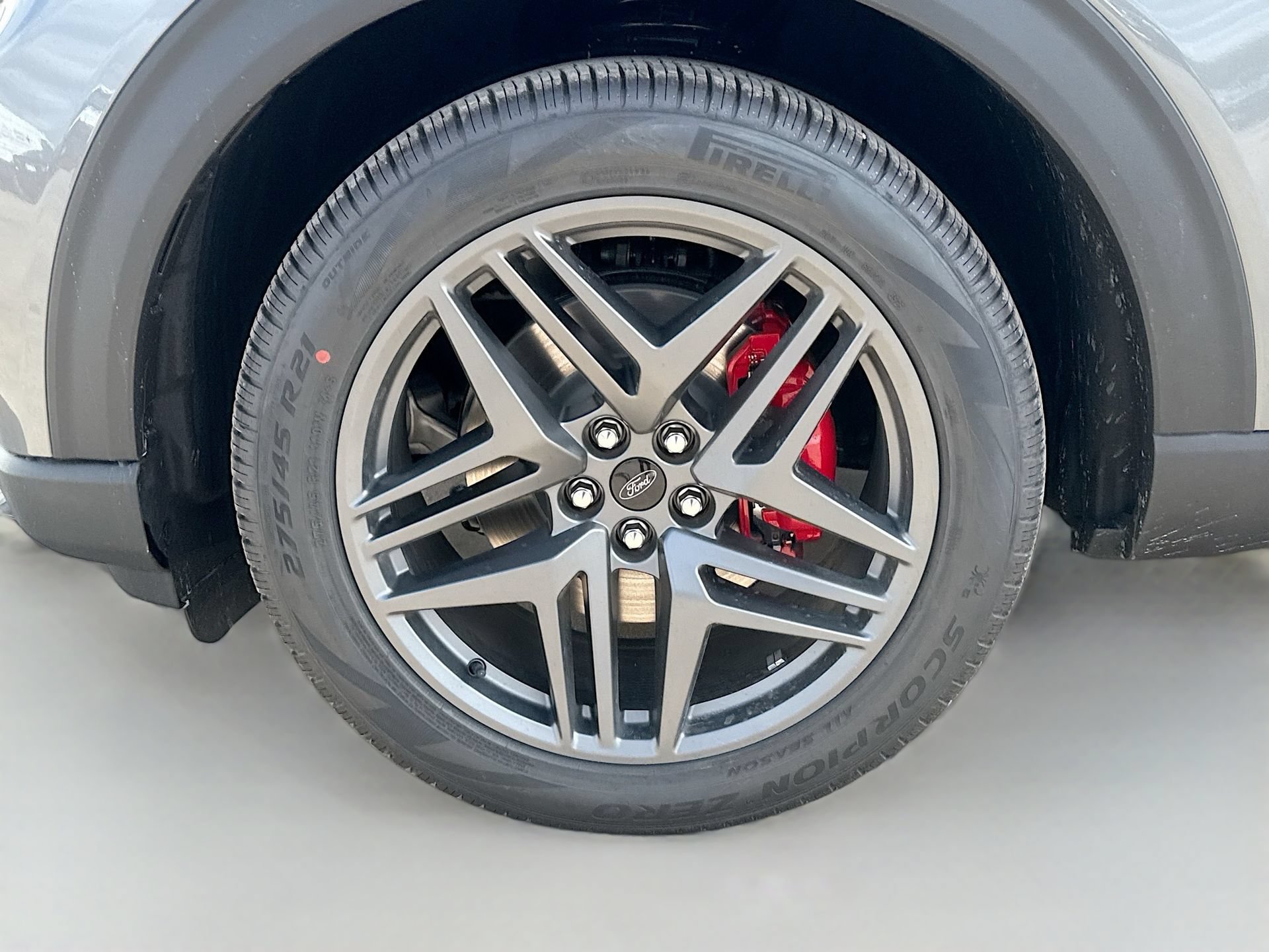 New 2026 Ford Explorer ST-Line w/ ST-Line Street Pack RWD image 32
