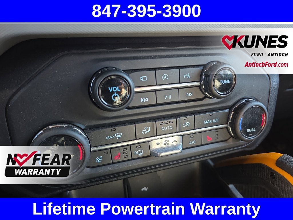 Used 2023 Ford Bronco Badlands w/ Sasquatch Package AWD/4WD image 29