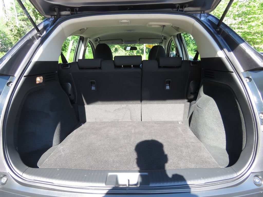 Used 2018 Honda HR-V LX image 17