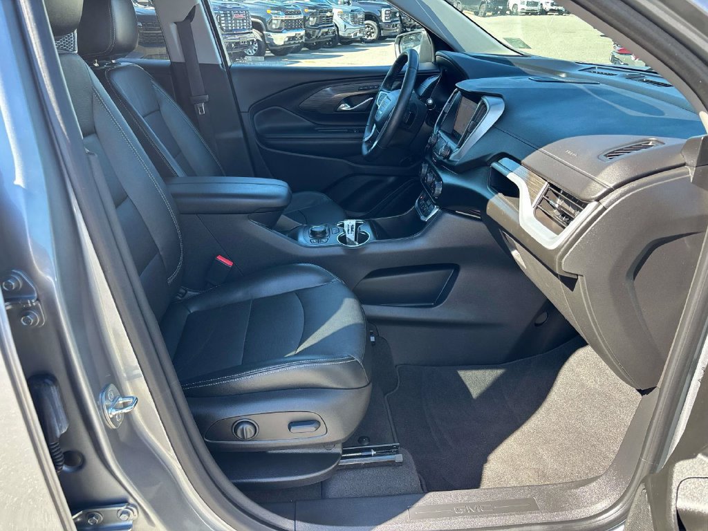 Used 2023 GMC Terrain SLT w/ Infotainment Package II AWD/4WD image 20