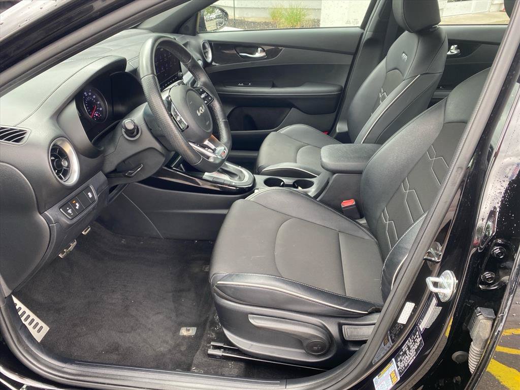 Certified 2022 Kia Forte GT-Line FWD image 10