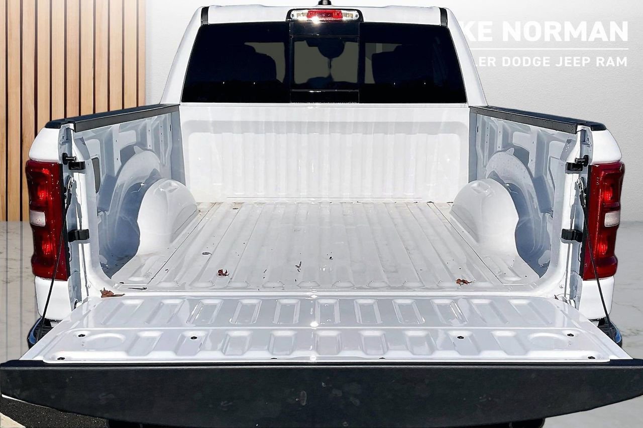 New 2026 RAM 1500 Big Horn AWD/4WD image 24