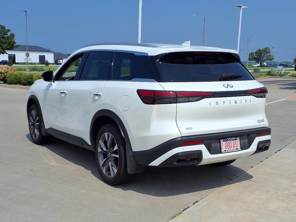 Used 2024 INFINITI QX60 Luxe image 4