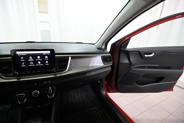 Used 2022 Kia Rio S image 25