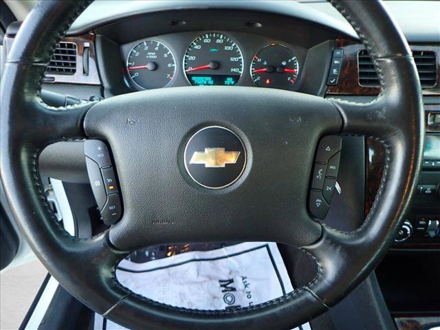 Used 2014 Chevrolet Impala LT w/ LT Sunroof Package image 12