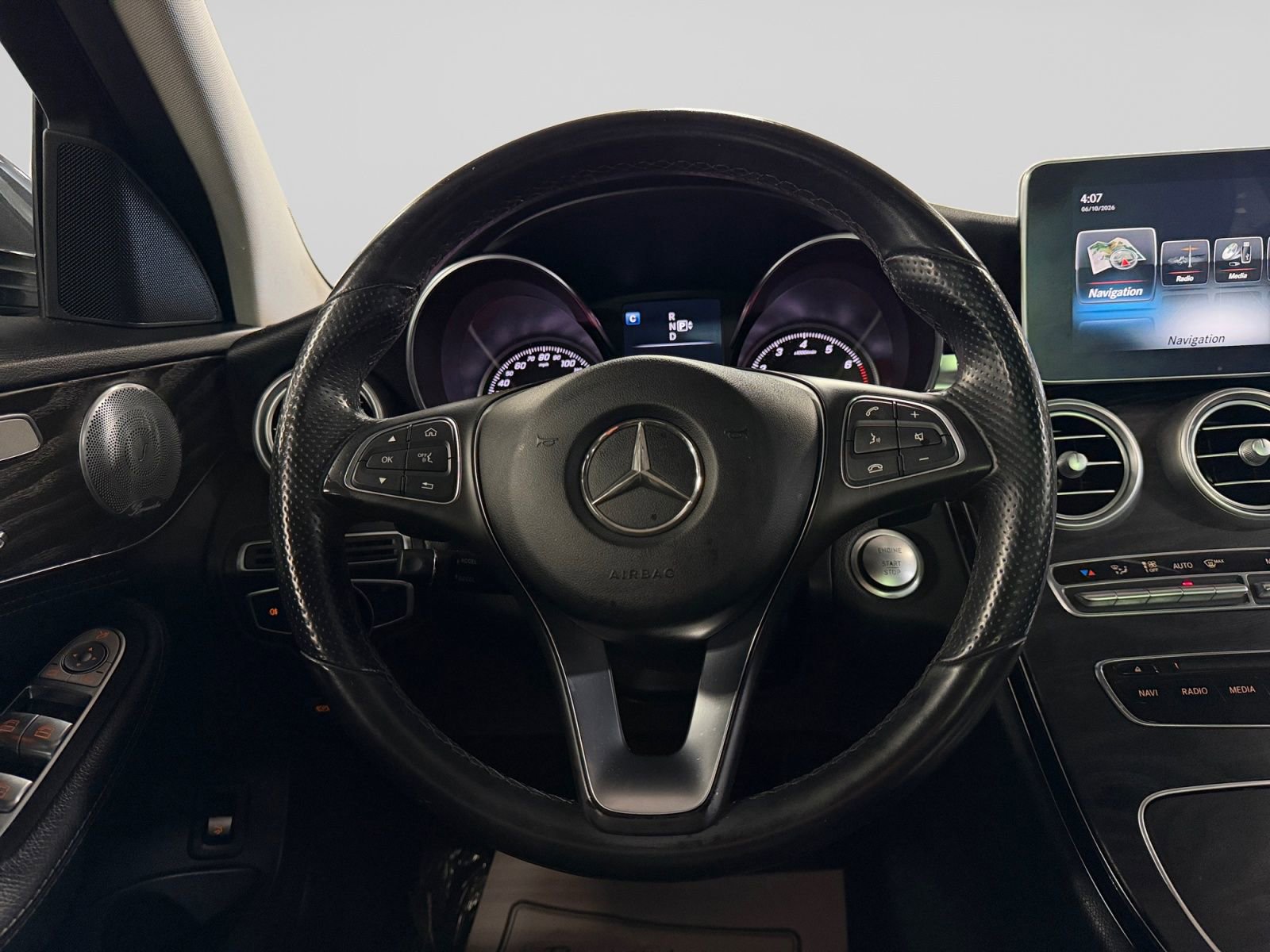Used 2015 Mercedes-Benz C 300 4MATIC Sedan w/ Multimedia Package image 17
