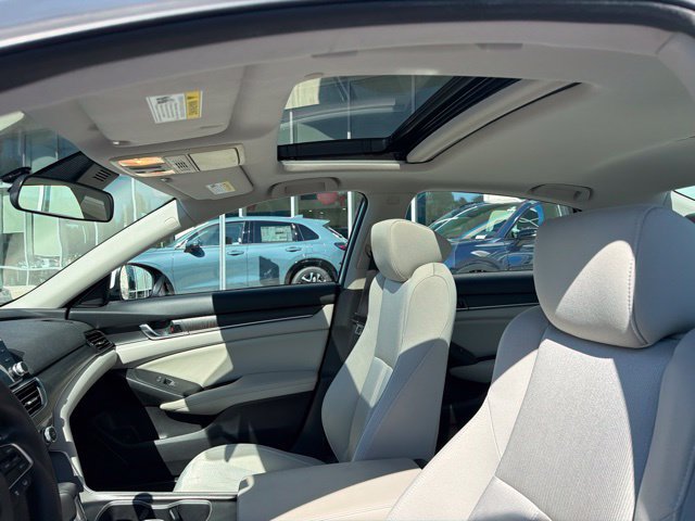 Used 2019 Honda Accord EX image 13