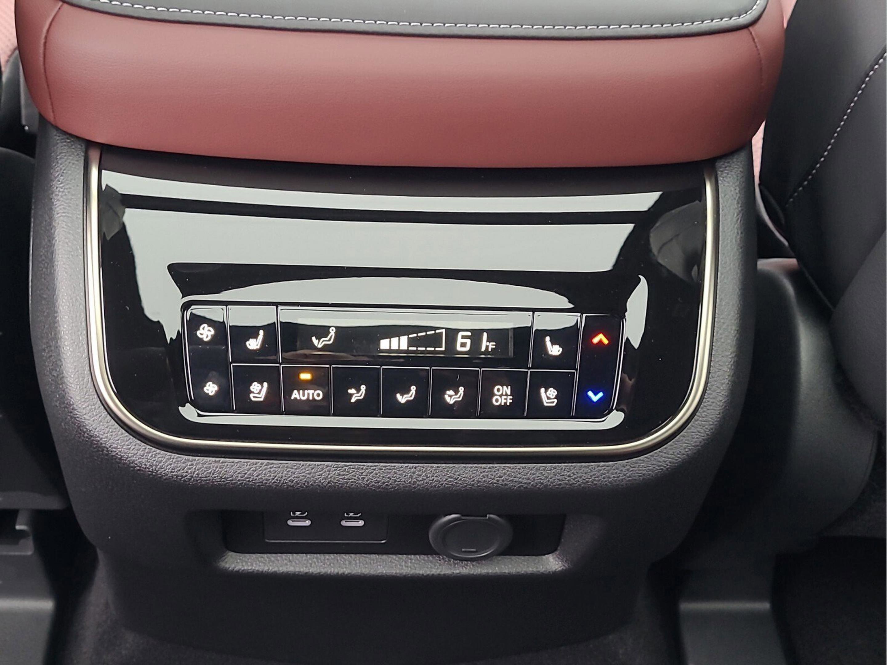 New 2026 INFINITI QX80 Autograph w/ Premium Cargo Package image 13