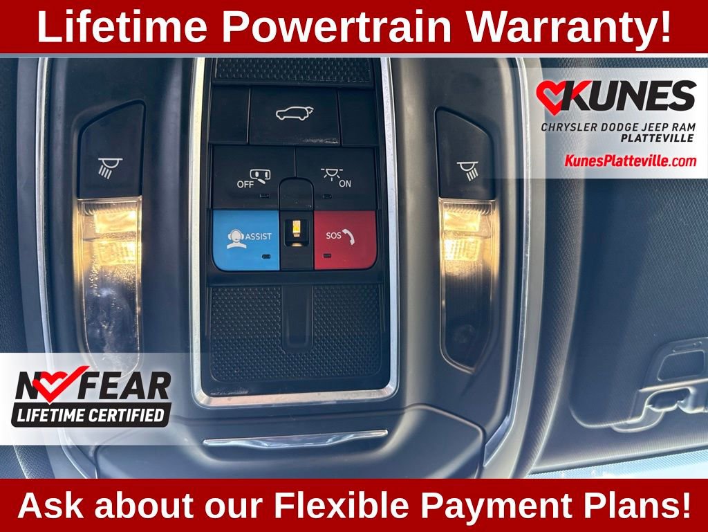 Used 2024 Jeep Grand Cherokee Altitude AWD/4WD image 23