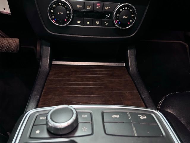 Used 2014 Mercedes-Benz GL 450 4MATIC image 29