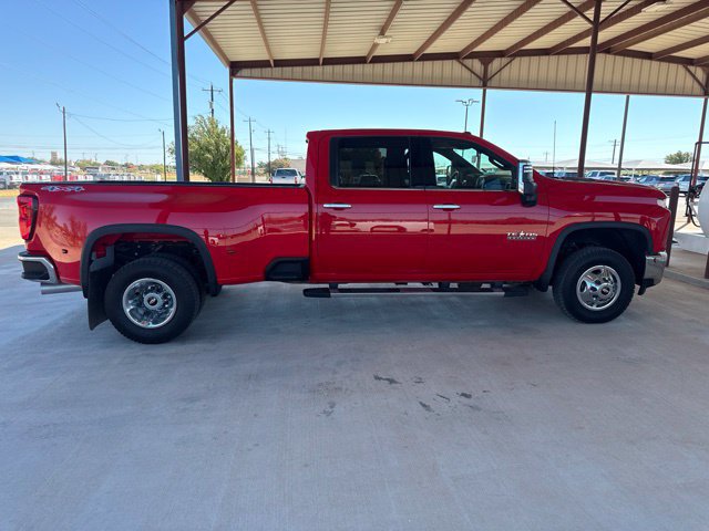Used 2021 Chevrolet Silverado 3500 LTZ w/ LTZ Texas Edition AWD/4WD image 9