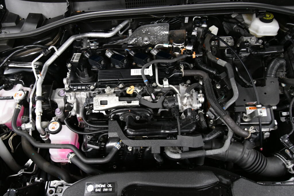 Used 2023 Toyota Corolla Cross AWD Hybrid image 32