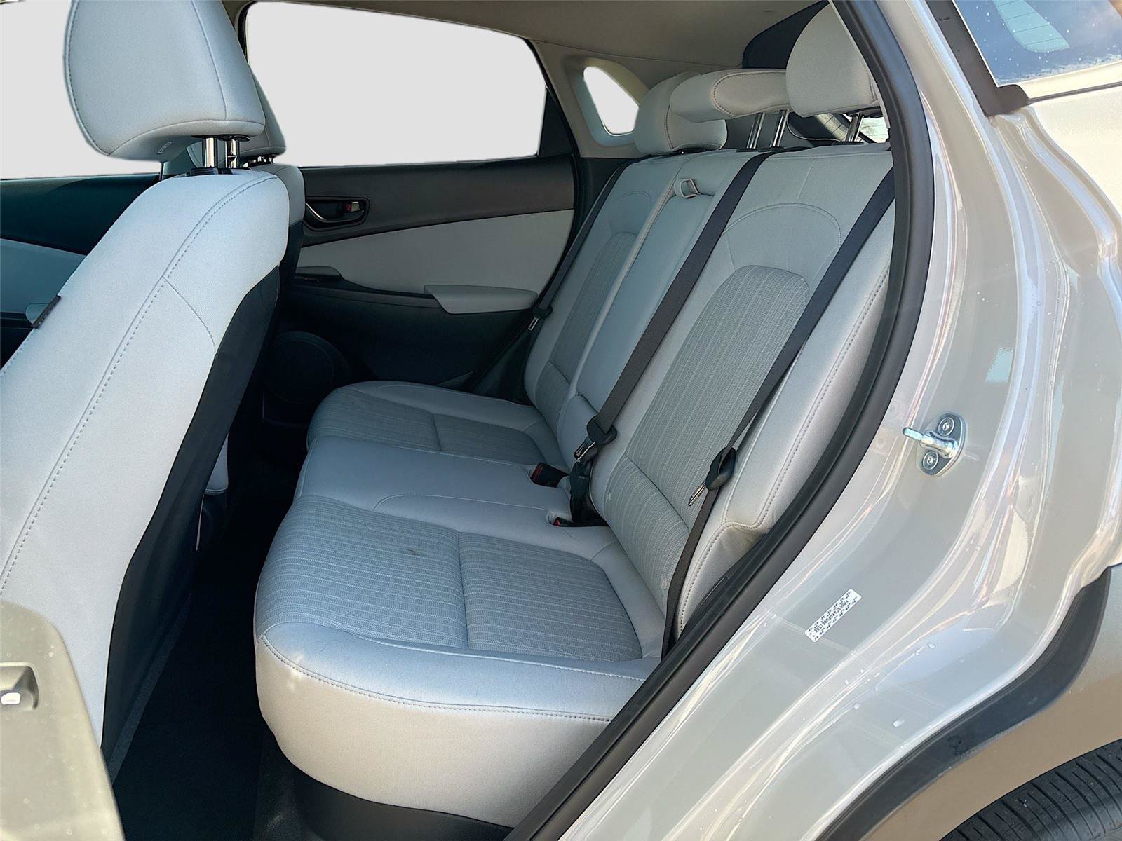 Certified 2023 Hyundai Kona SEL AWD/4WD image 11