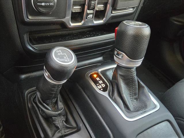 Used 2021 Jeep Wrangler Unlimited Sport AWD/4WD image 16