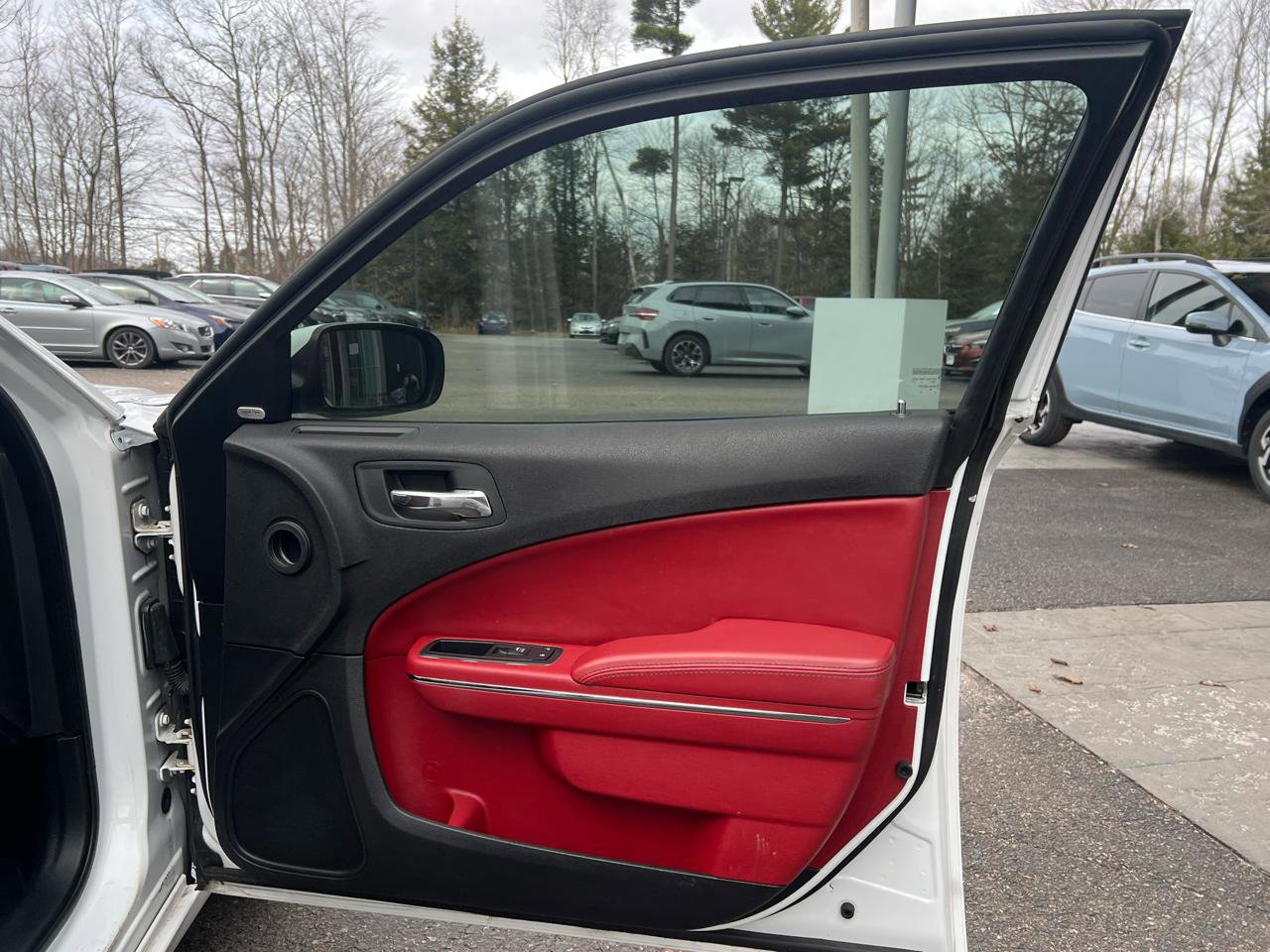 Used 2014 Dodge Charger SXT Plus image 18