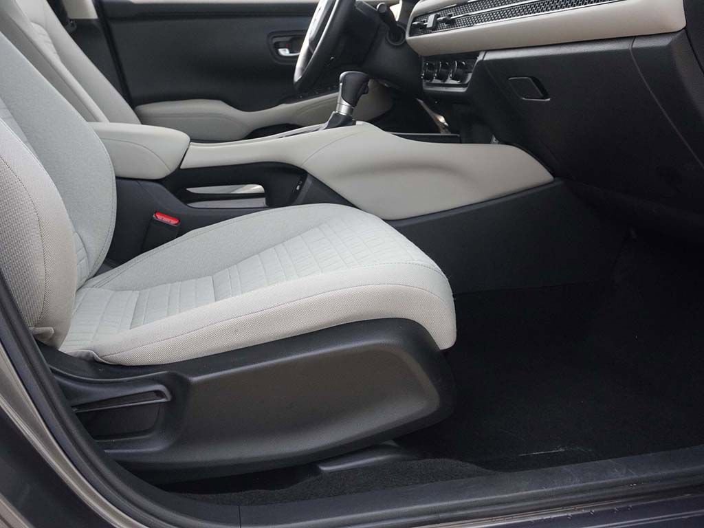 Used 2023 Honda HR-V LX image 22