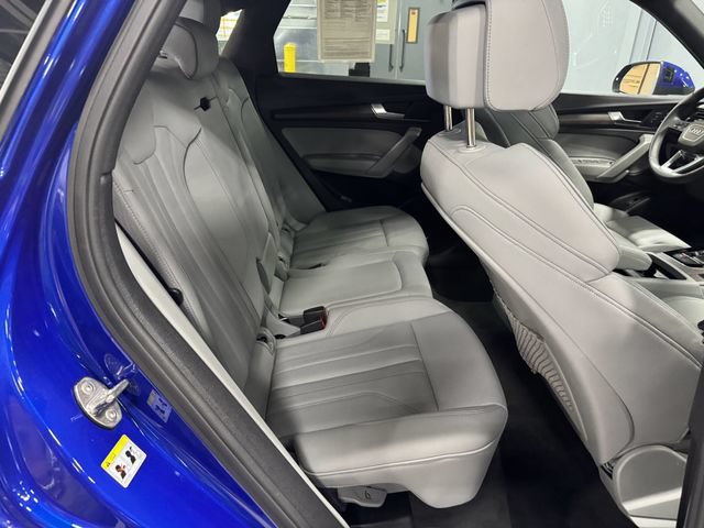 Certified 2023 Audi Q5 2.0T Premium w/ Convenience Package AWD/4WD image 32