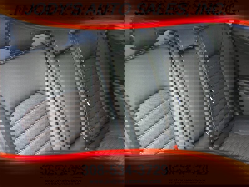 Used 2018 Ford Fusion SE w/ Equipment Group 201A image 25