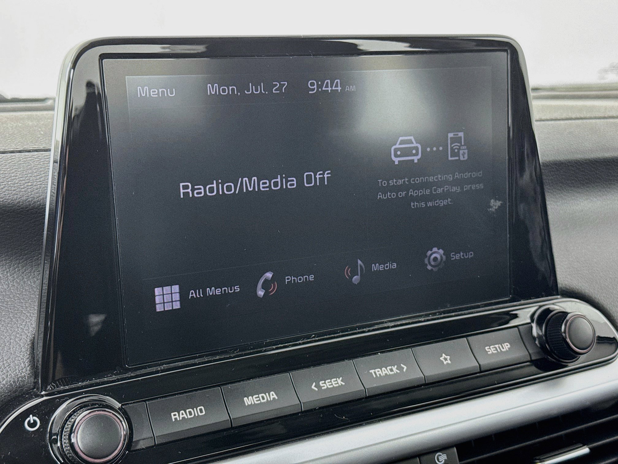 Used 2023 Kia Forte LXS w/ LXS Technology Package FWD image 14