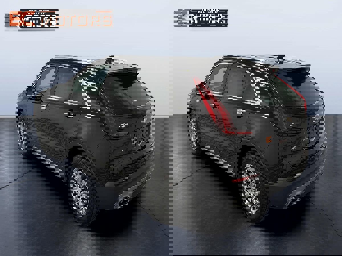 Used 2019 Cadillac XT4 Premium Luxury image 4