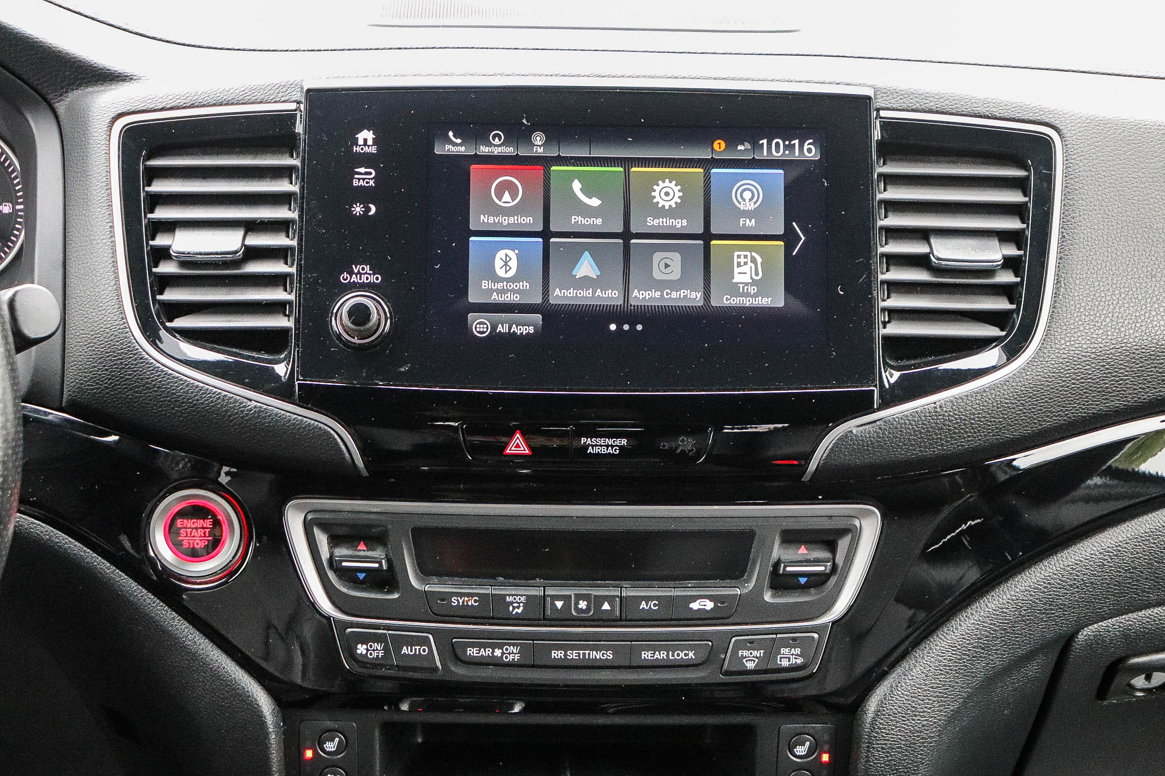 Used 2023 Honda Passport Elite image 14