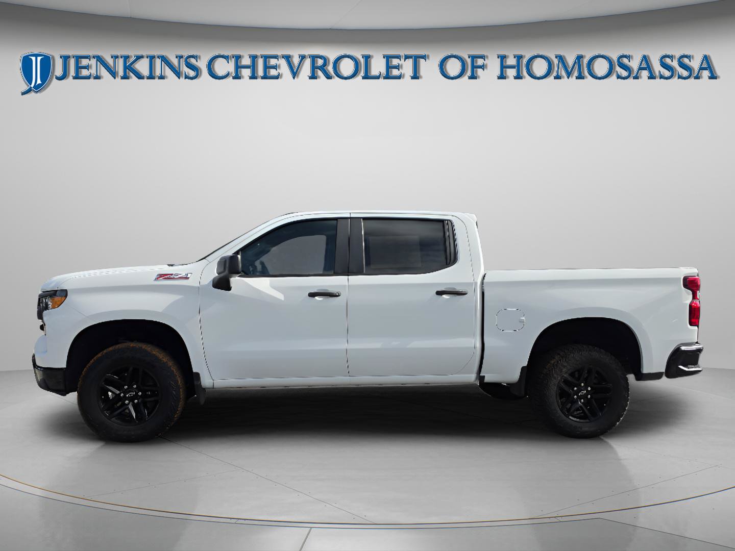 Used 2024 Chevrolet Silverado 1500 Custom Trail Boss AWD/4WD image 9