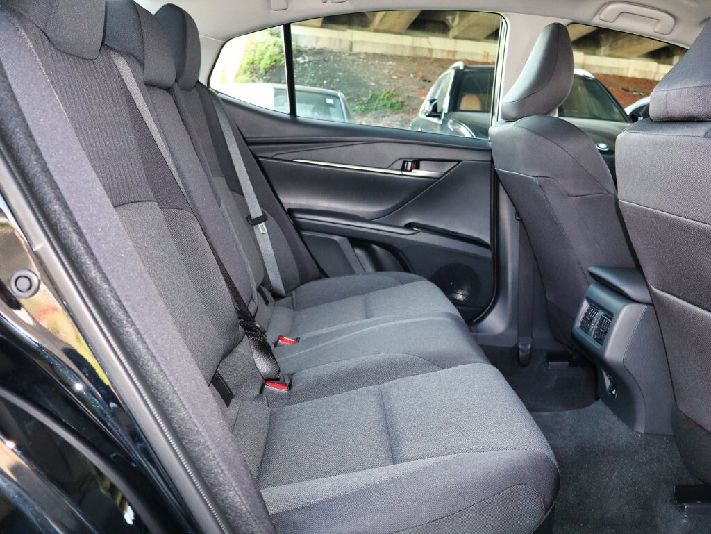 Used 2026 Toyota Camry LE FWD image 56