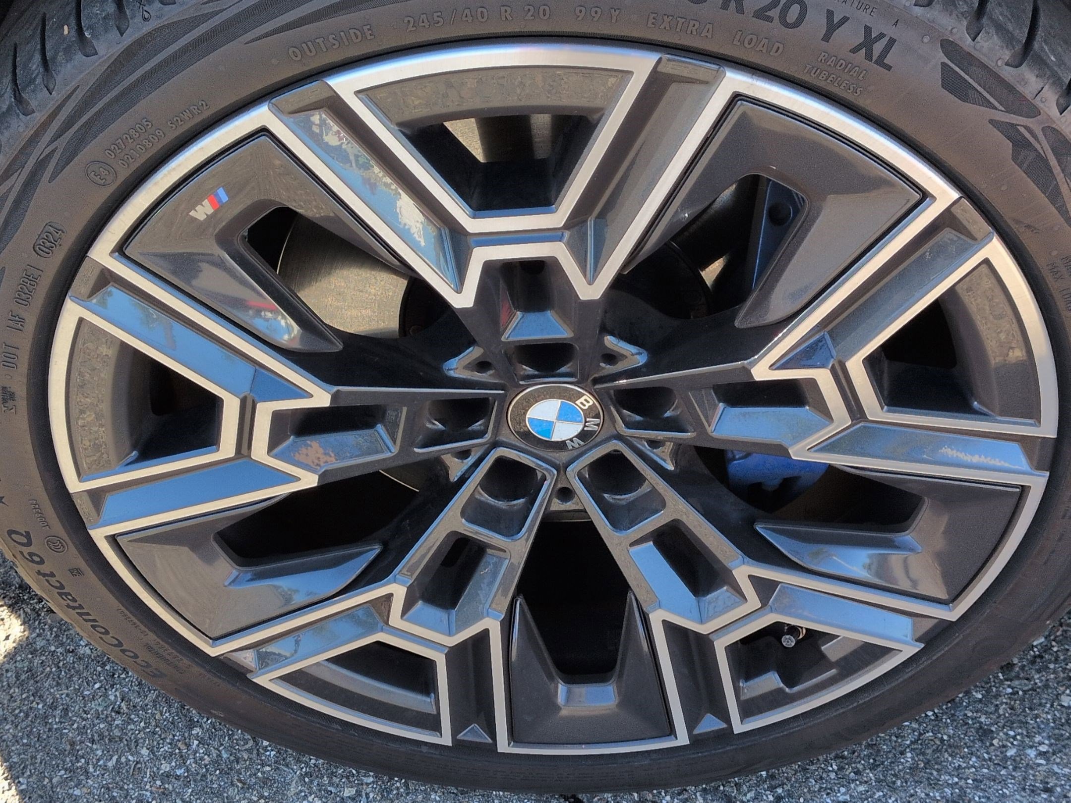 Used 2024 BMW 530i w/ M Sport Package image 13