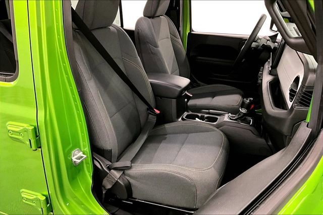 Used 2025 Jeep Wrangler Sport S image 8