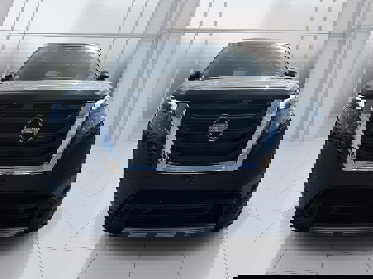 New 2025 Nissan Pathfinder SL image 8