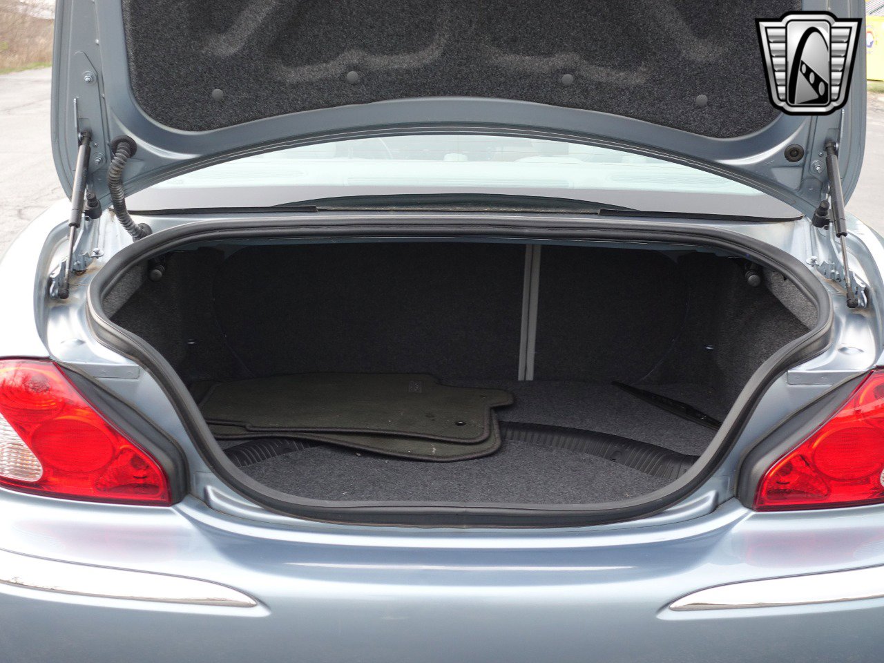 Used 2002 Jaguar X-TYPE 2.5 image 18