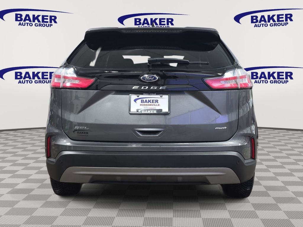 Used 2024 Ford Edge SEL image 6