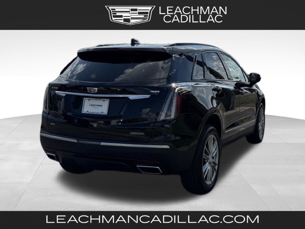New 2026 Cadillac XT5 Sportv w/ LPO, Floor Liner Package AWD/4WD image 3