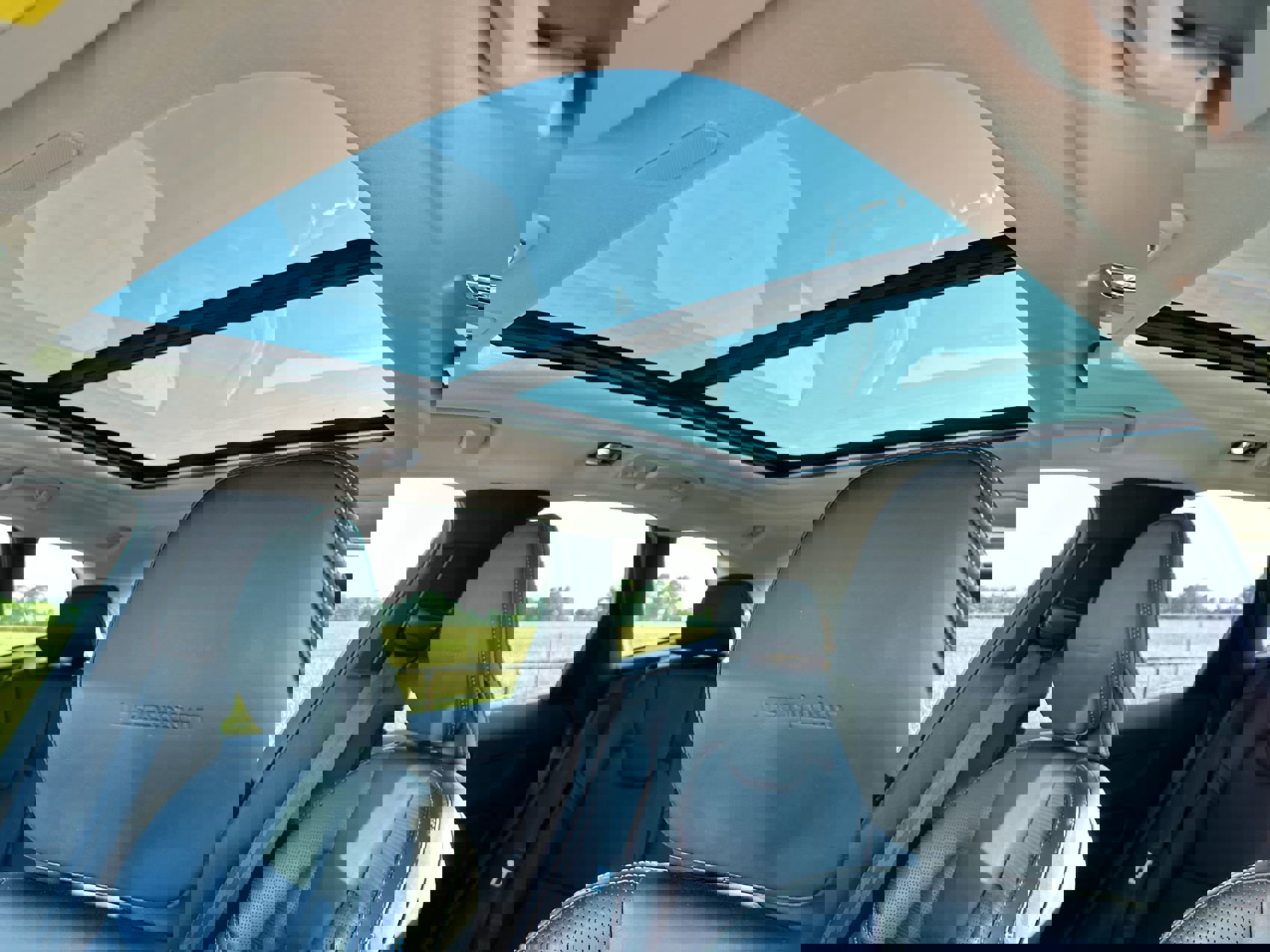 Used 2020 Volvo XC60 T6 Inscription w/ Protection Package Premier image 16