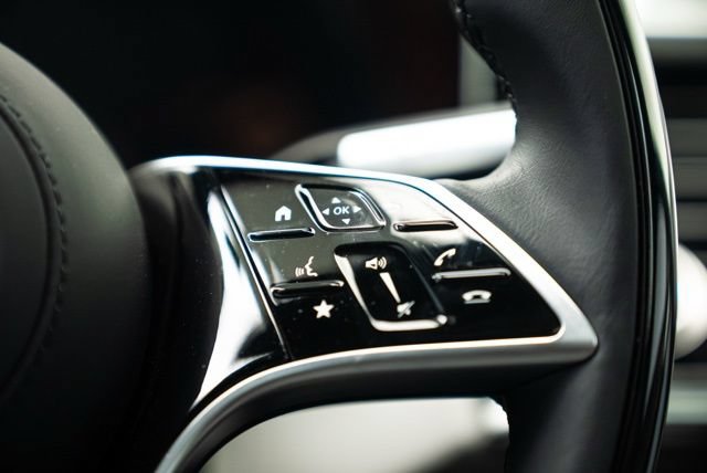 Used 2025 Mercedes-Benz Maybach S 580 4MATIC image 43