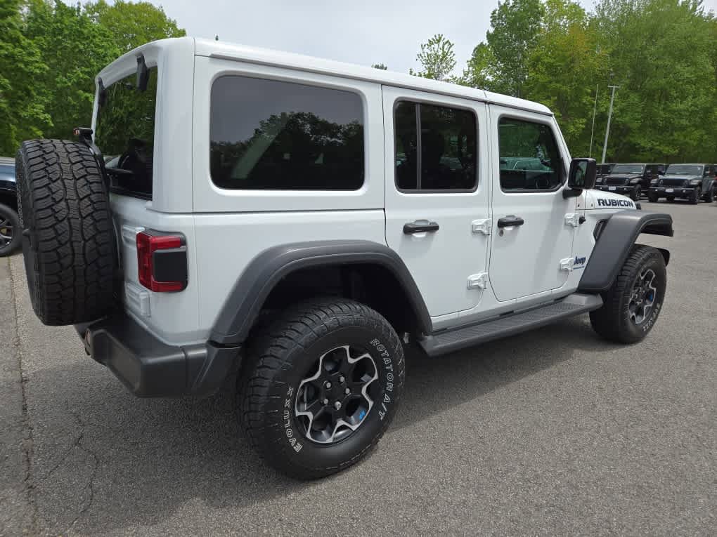 Used 2023 Jeep Wrangler Unlimited Rubicon 4xe w/ Cold Weather Group AWD/4WD image 4