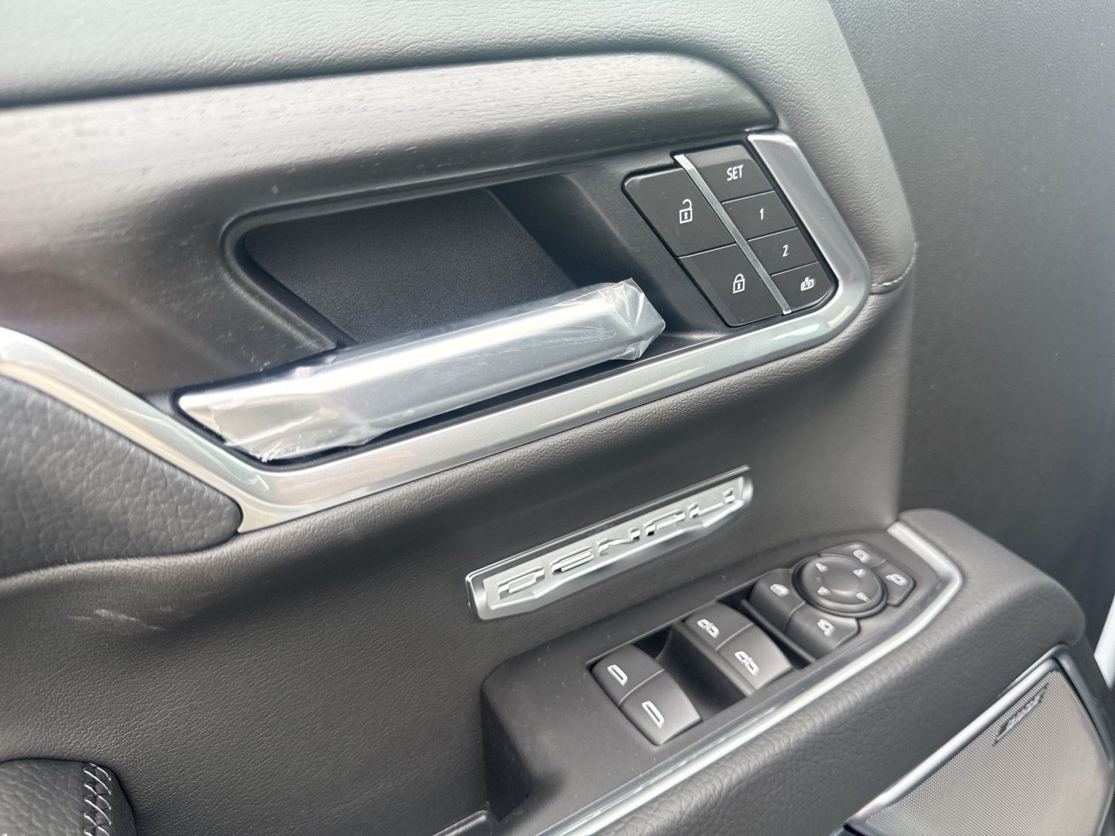 New 2026 GMC Sierra 1500 Denali AWD/4WD image 13