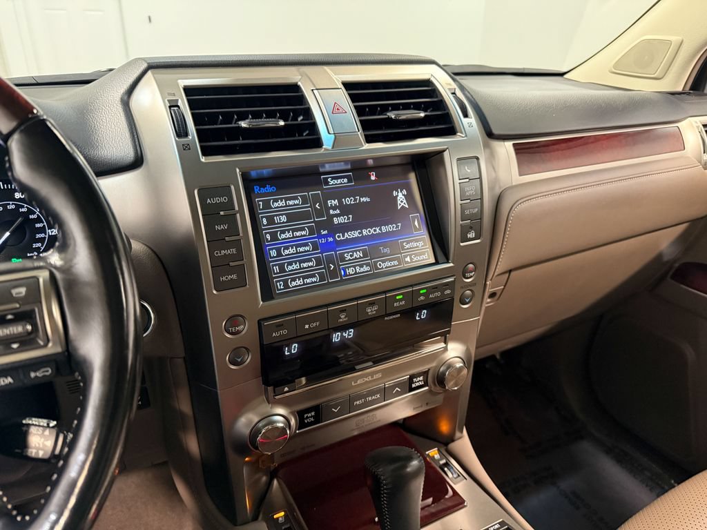 Used 2017 Lexus GX 460 Luxury AWD/4WD image 80