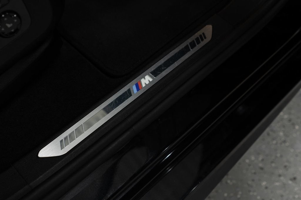 Used 2026 BMW X6 xDrive40i AWD/4WD image 12