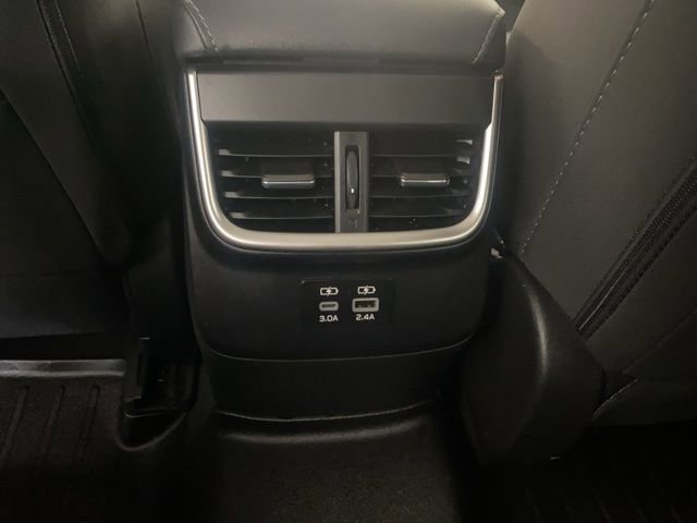 Used 2024 Subaru Outback Premium image 12