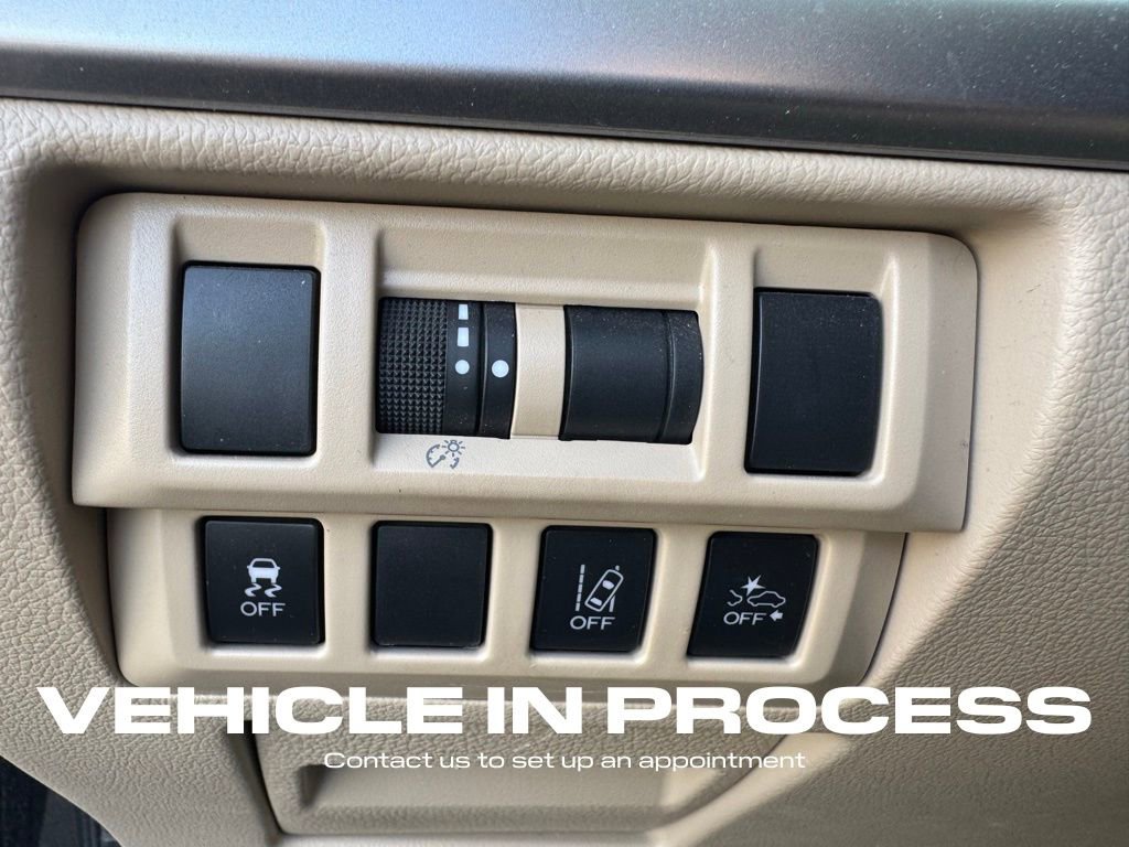 Used 2019 Subaru Outback 2.5i Premium image 18
