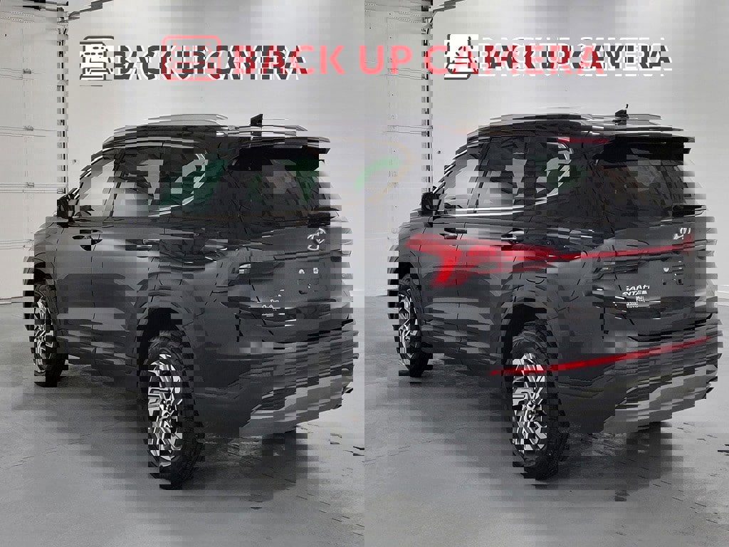 Used 2023 Hyundai Santa Fe SEL image 4