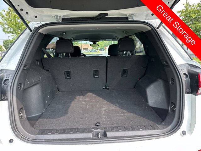 Used 2023 Chevrolet Equinox LS FWD image 19