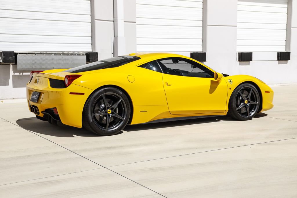 Used 2010 Ferrari 458 Italia Coupe image 4