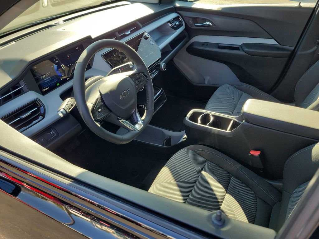 New 2027 Chevrolet Bolt LT w/ Comfort Package image 3