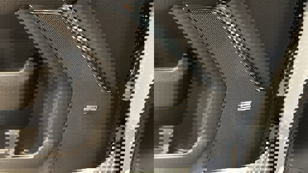 New 2026 GMC Yukon XL Denali w/ Sun & Power Step Package image 24