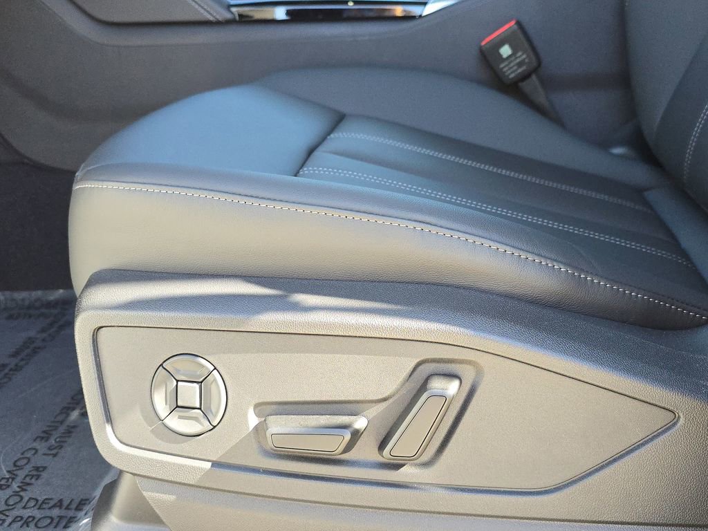 New 2025 Audi Q5 Premium image 17