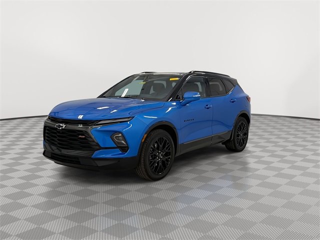 Certified 2024 Chevrolet Blazer RS w/ Driver Confidence II Package image 4